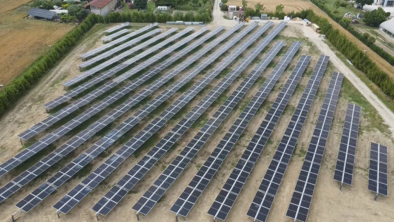 Ground mount solar tracker